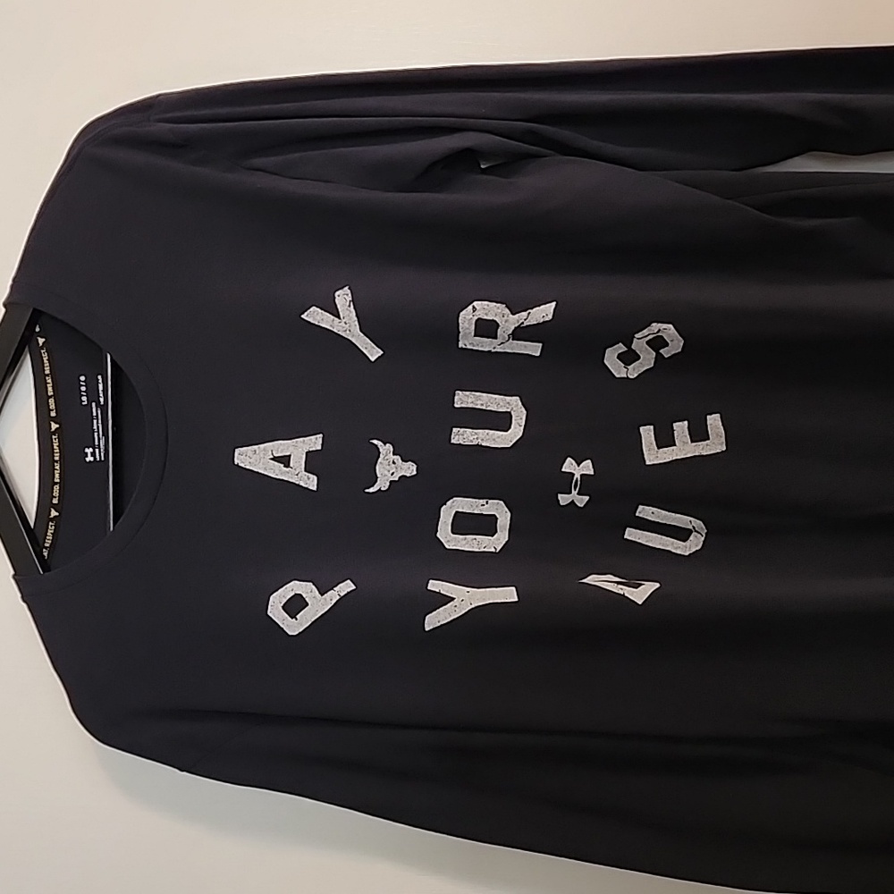 Project Rock Under Armour long sleeve t-shirt, Large, Black and White.